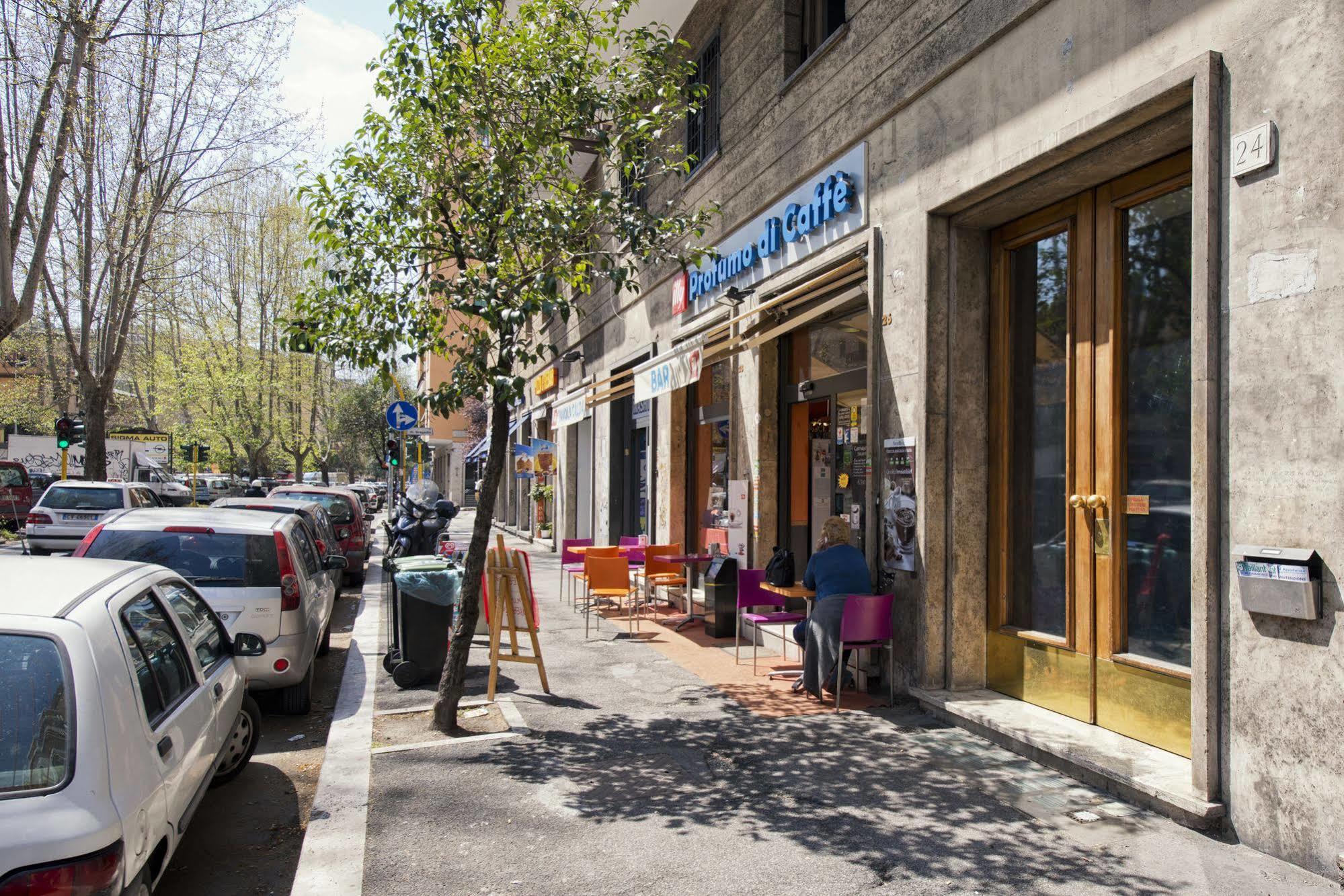 Il Rosso E Il Blu Hotel Rome Exterior photo